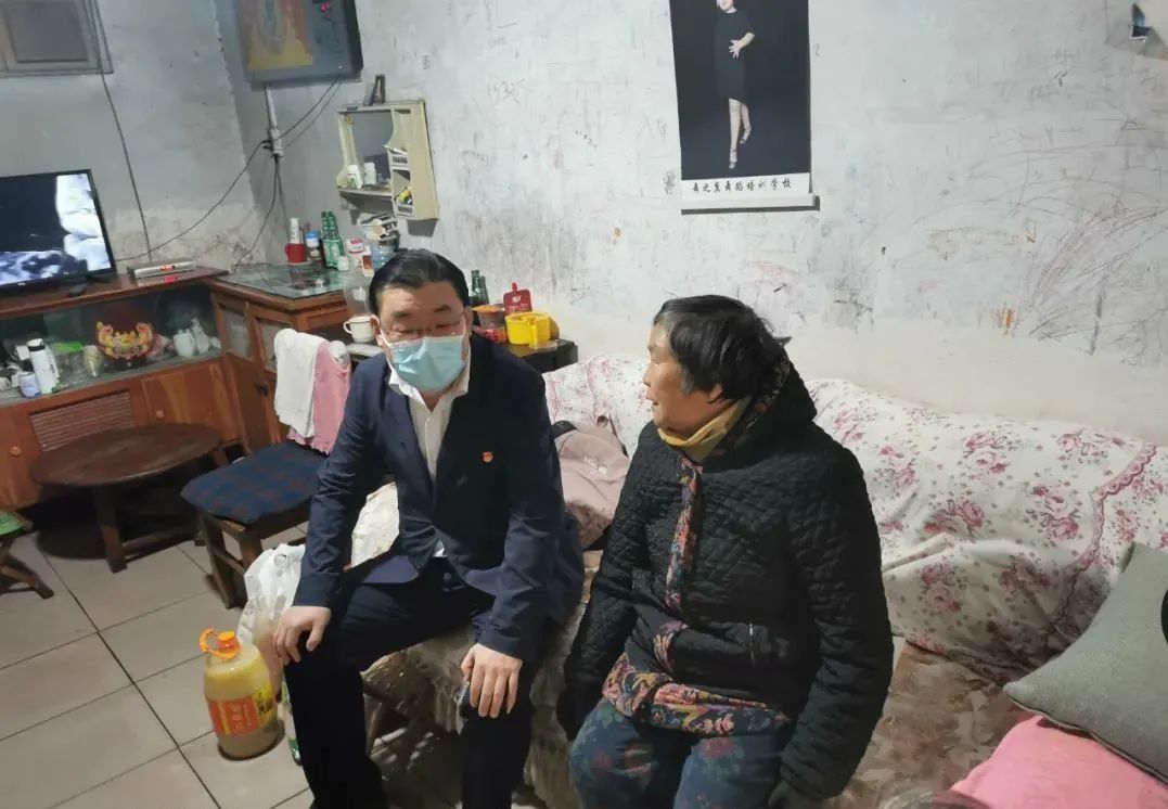 我為群眾辦實事——惠眾財金集團春節走訪慰問困難群眾(圖3)